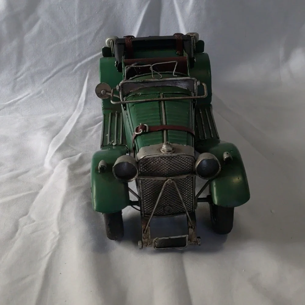 Green Vintage-Style Open Top Model Car Display Vehicle w/ Spare Wheel